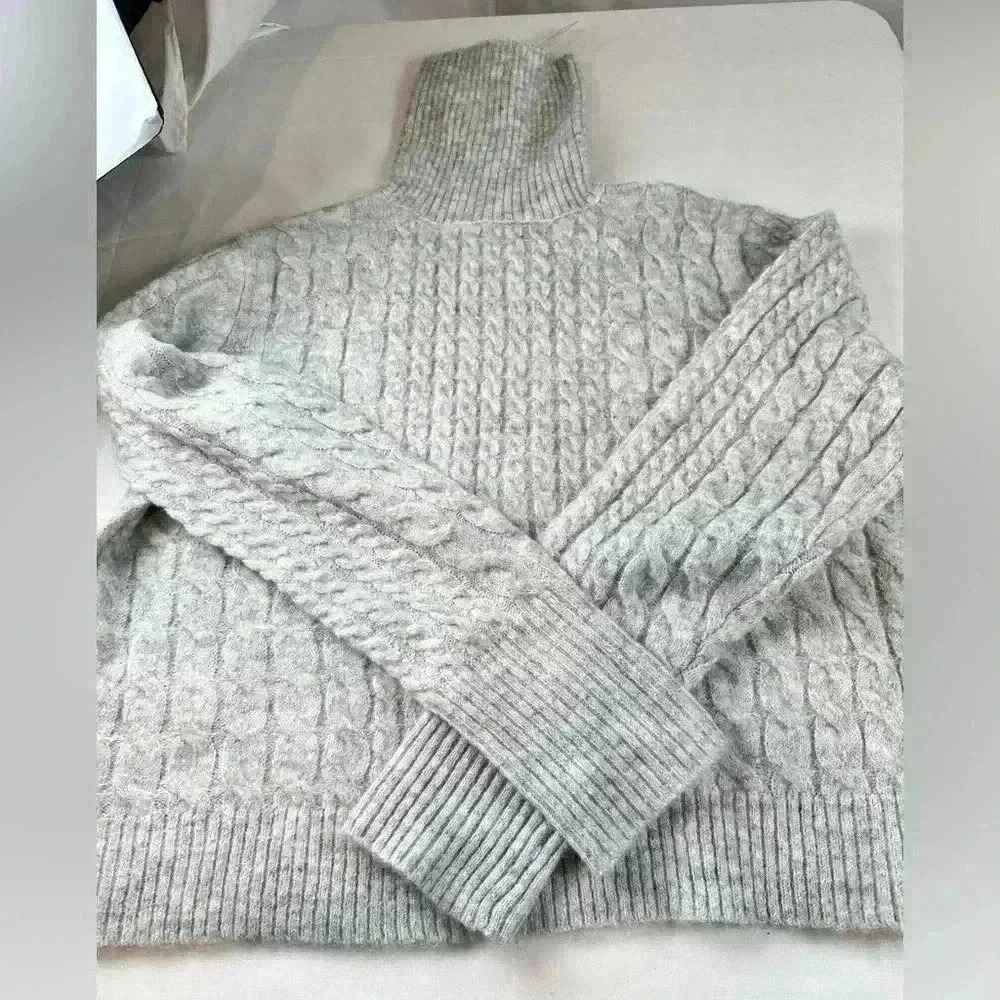 NWT - Francesca’s Miami Collection Becci Turtleneck Pullover (Size XL) - Picture 5 of 5